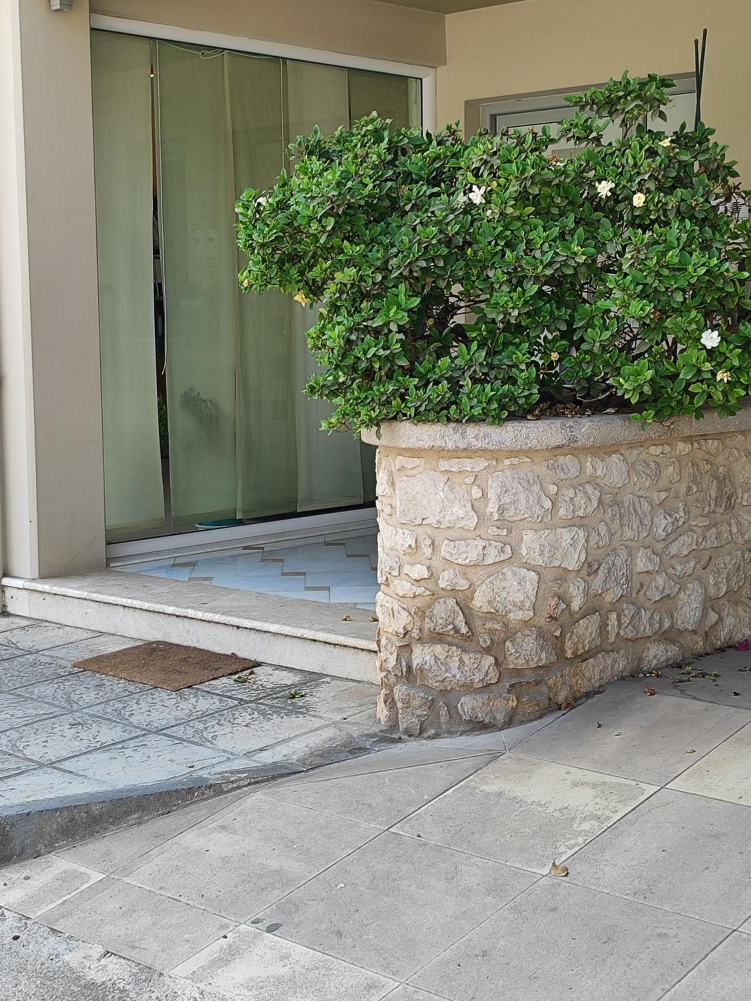 Δροσιά Apartment นาฟปลิโอ ภายนอก รูปภาพ
